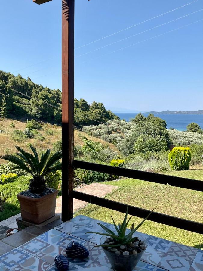 Stonehouse & Casa Al Sole E Al Mare Βίλα Νέα Ρόδα Εξωτερικό φωτογραφία