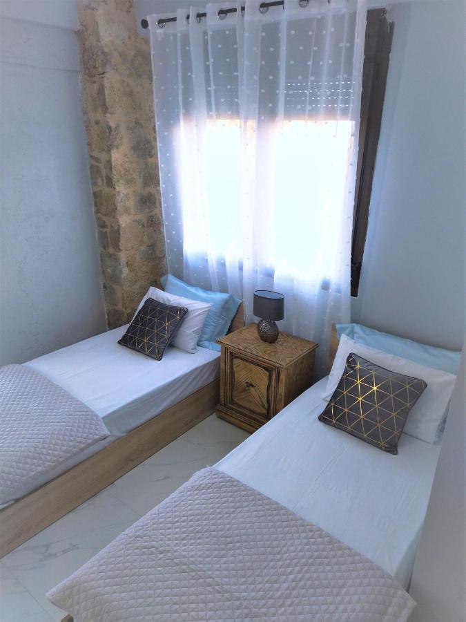 Stonehouse & Casa Al Sole E Al Mare Βίλα Νέα Ρόδα Εξωτερικό φωτογραφία