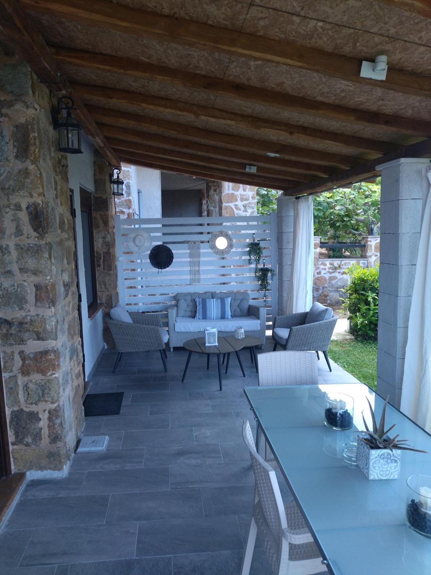 Stonehouse & Casa Al Sole E Al Mare Βίλα Νέα Ρόδα Εξωτερικό φωτογραφία