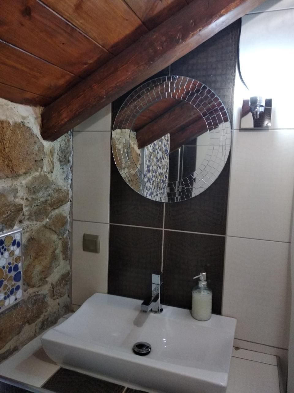 Stonehouse & Casa Al Sole E Al Mare Βίλα Νέα Ρόδα Εξωτερικό φωτογραφία